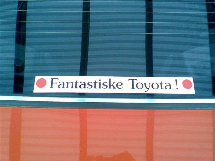 Toyota Celica 2000 Liftback - Den tidstypiske bagrude-streamer fra 1970´erne er genopstået, i den rigtige font billede 7