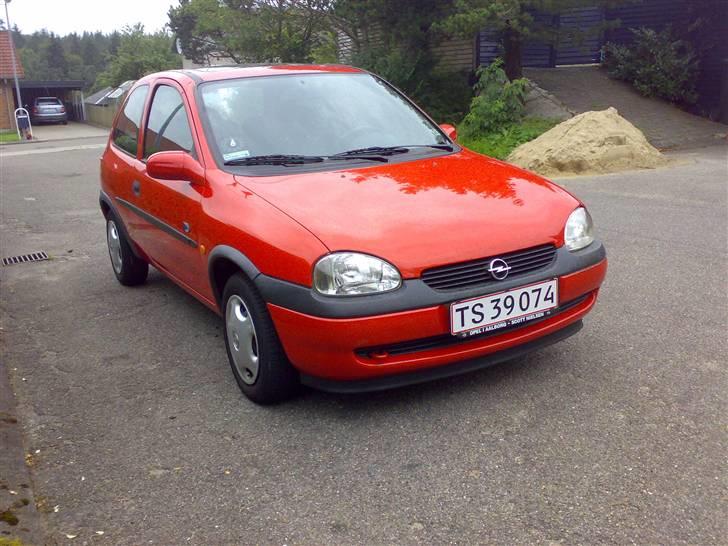 Opel Corsa B  - Som den stod da jeg fik den billede 5