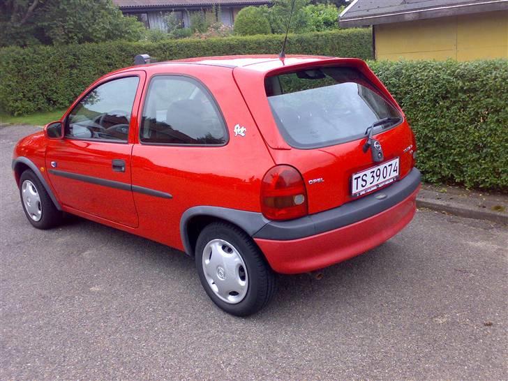 Opel Corsa B  - Som den stod da jeg fik den billede 6
