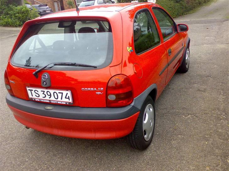 Opel Corsa B  - Som den stod da jeg fik den billede 7
