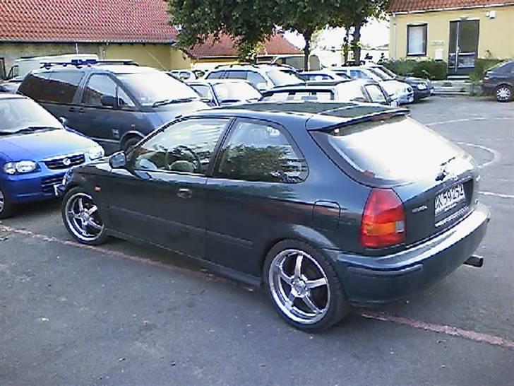 Honda Civic 1.4 iS SOLGT - med fælge og sænkning billede 11