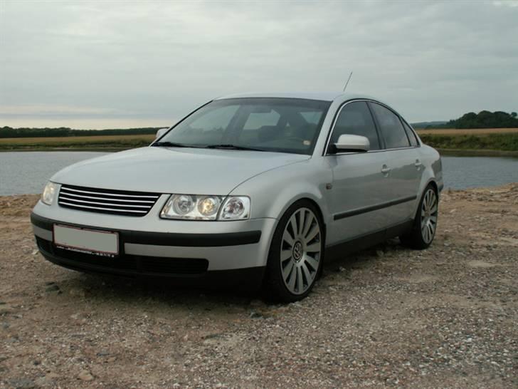 VW Passat 1,8 T Limosine billede 1