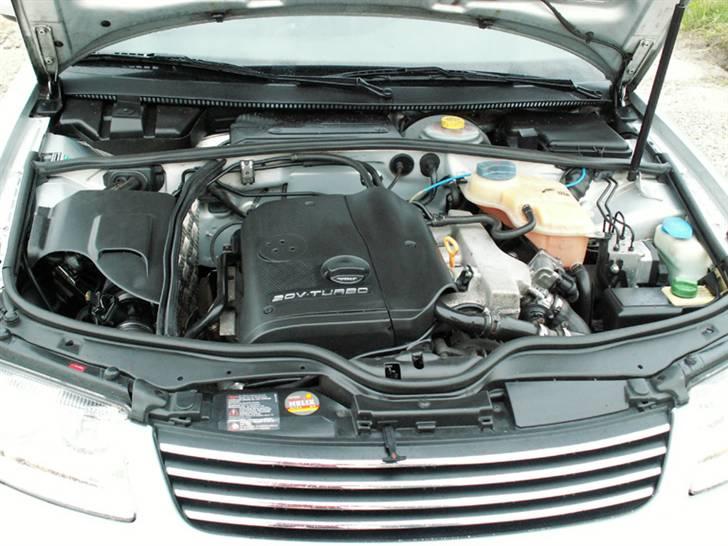 VW Passat 1,8 T Limosine billede 4