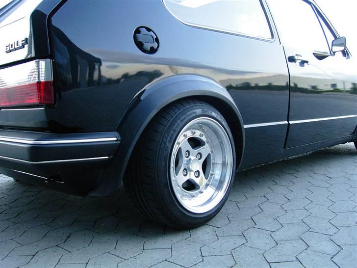 VW Golf 1 GTI (Retro) billede 3