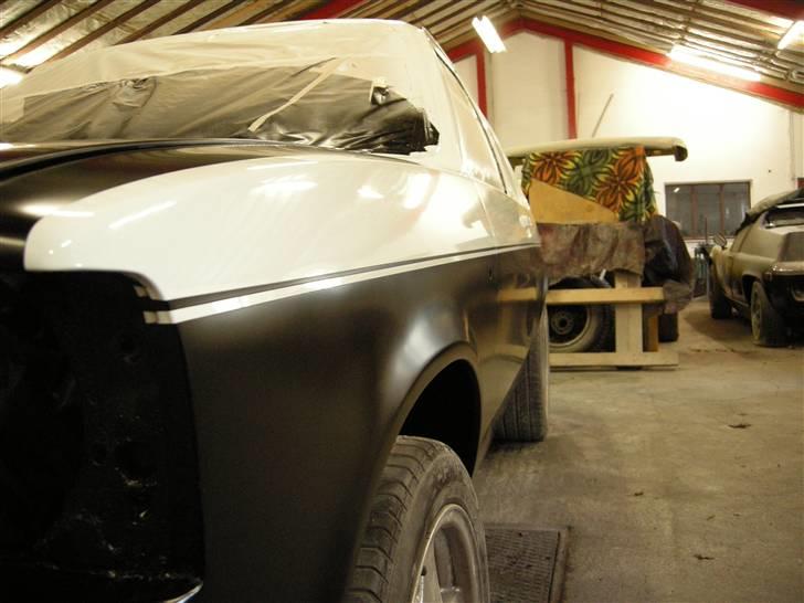 Opel kadett c city. SOLGT - Ny malet, hvid glans 100 og sort glans 20, dog stadig våd i lakken. billede 6