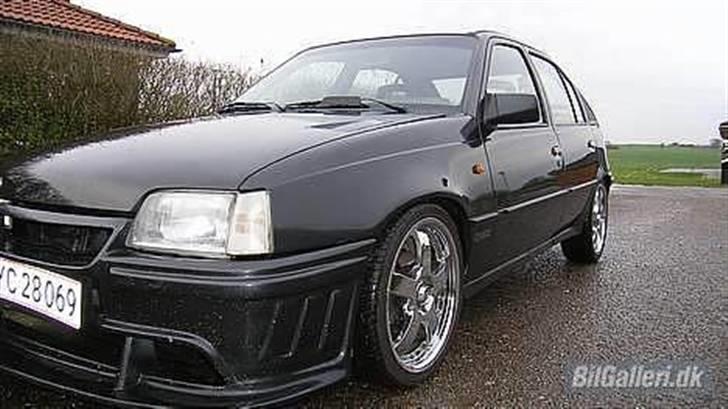 Opel Kadett 2.0GSI16v SOLGT billede 1