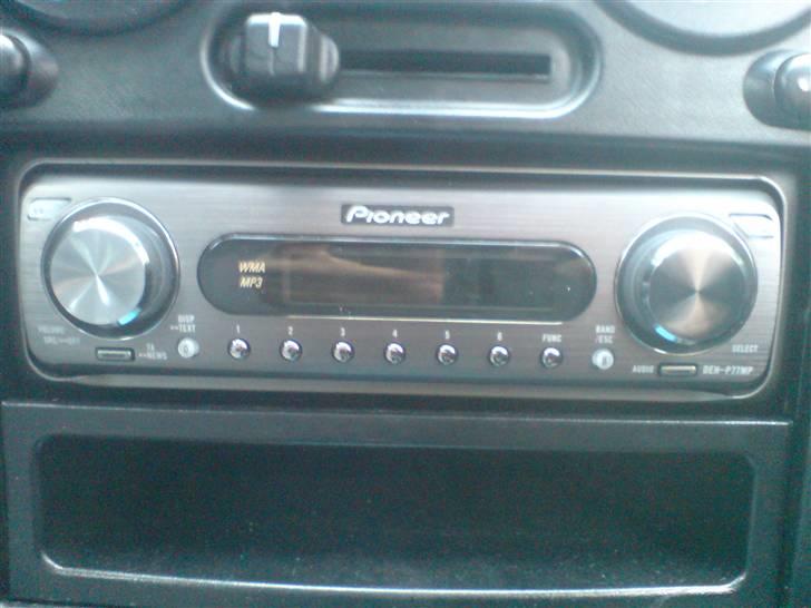 Daewoo Lanos - SOLGT - Pioneer DEH-P77MP billede 3