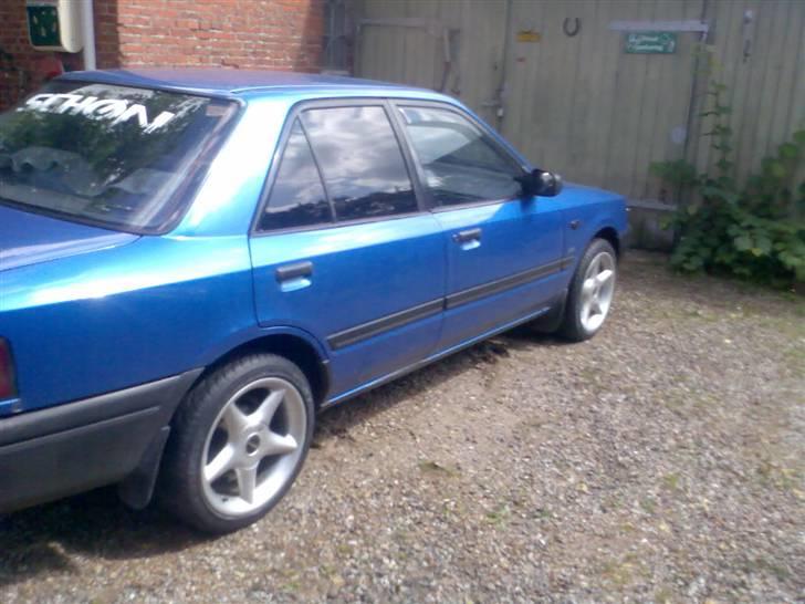 Mazda 323 BG Solgt billede 17