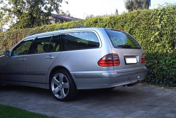 Mercedes Benz w210 E billede 3