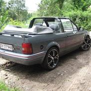 Ford Escort Cabriolet 