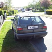 VW Golf 2 GT solgt