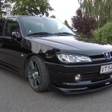 Peugeot 306 2,0 Løvemissen Solgt