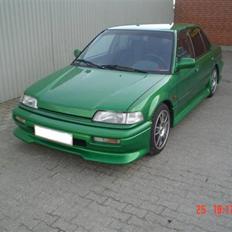 Honda civic 1,6 i 16 solgt