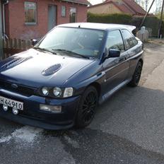 Ford escort  RS Cosworth 