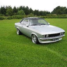 Opel Manta A 2,4 Turbo