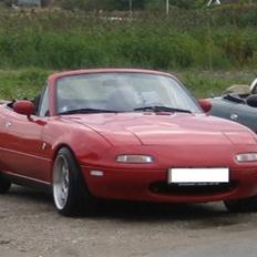 Mazda MX5 / MX-5 (TOTAL-SKADET)