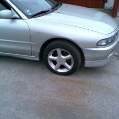 Mitsubishi galant v6 (SOLGT)