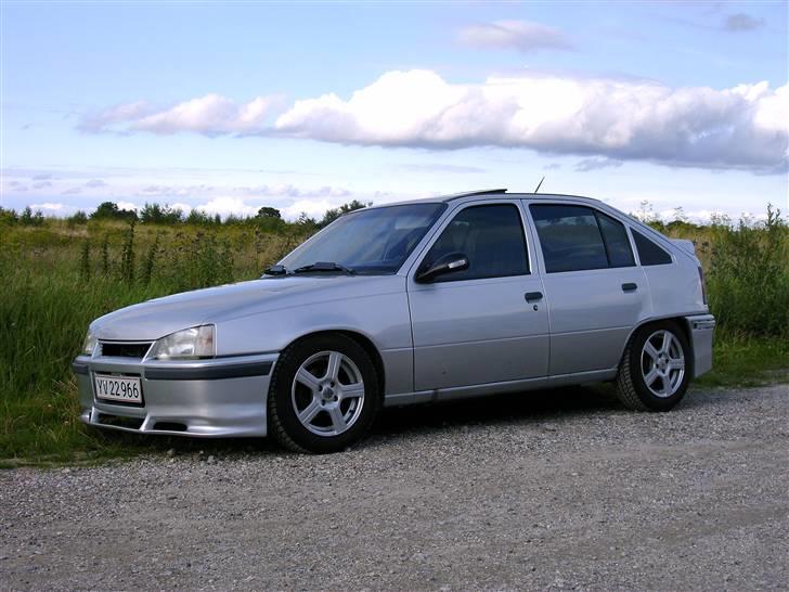 Opel kadett gsi billede 10