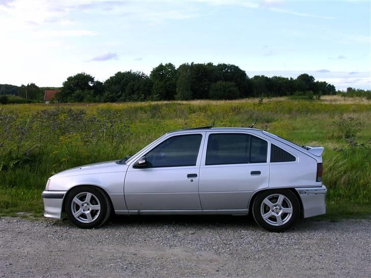 Opel kadett gsi billede 13