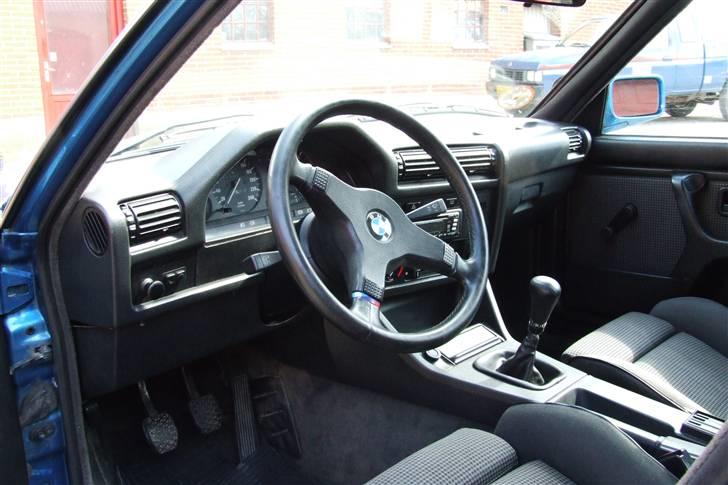 BMW E30 320i [2,5]  [SOLGT] billede 10