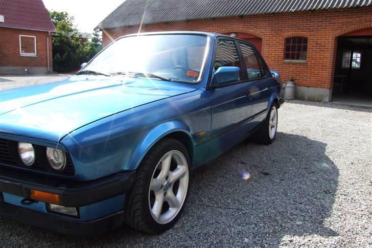BMW E30 320i [2,5]  [SOLGT] billede 13