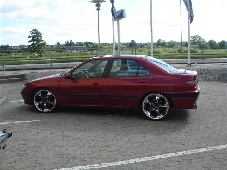 Peugeot 406 2,0TURBO 20"alu SOLGT billede 1