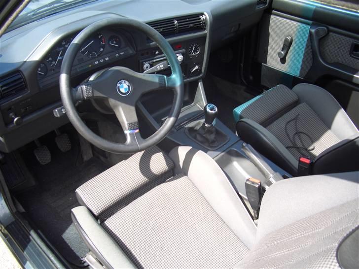 BMW 325 E30 original M-tech 1 billede 12