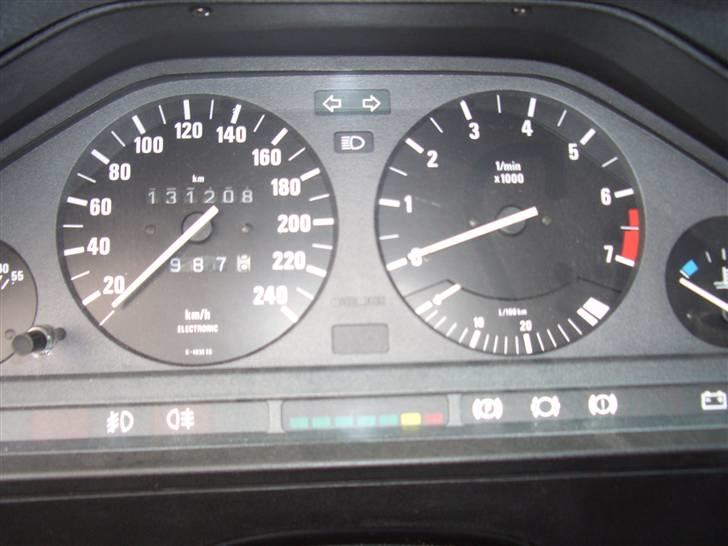 BMW 325 E30 original M-tech 1 billede 13