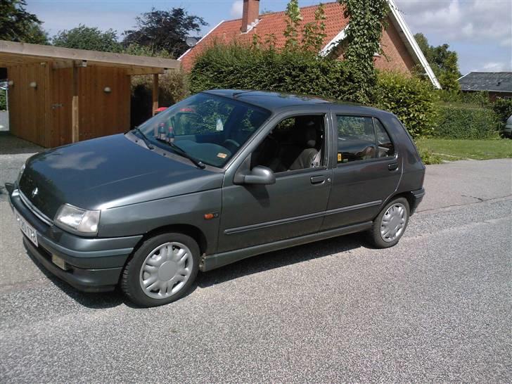 Renault Clio Baccara SOLGT billede 14