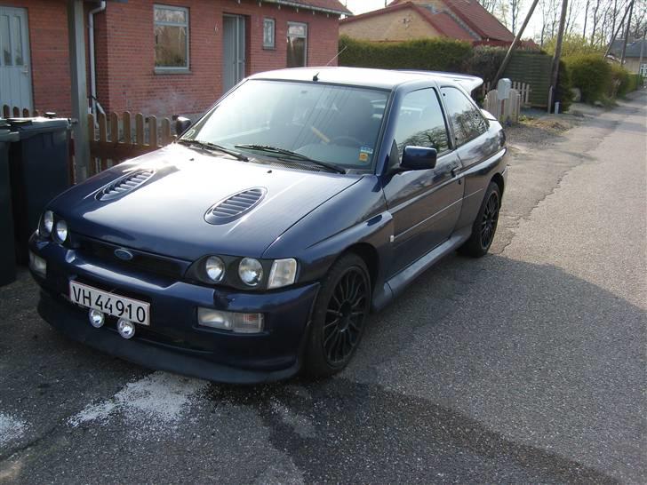 Ford escort  RS Cosworth  billede 2