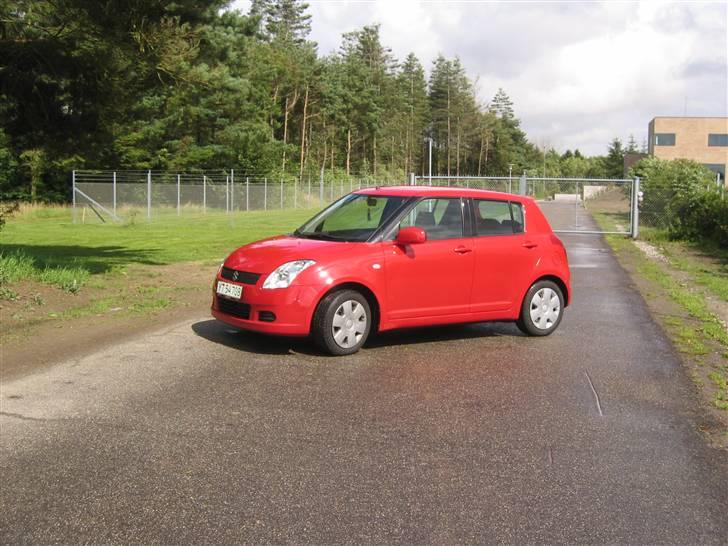 Suzuki swift billede 2