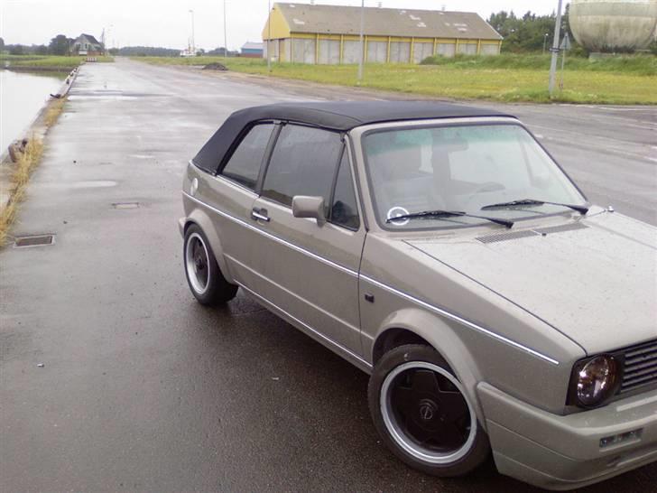 VW Golf I Cab. billede 11