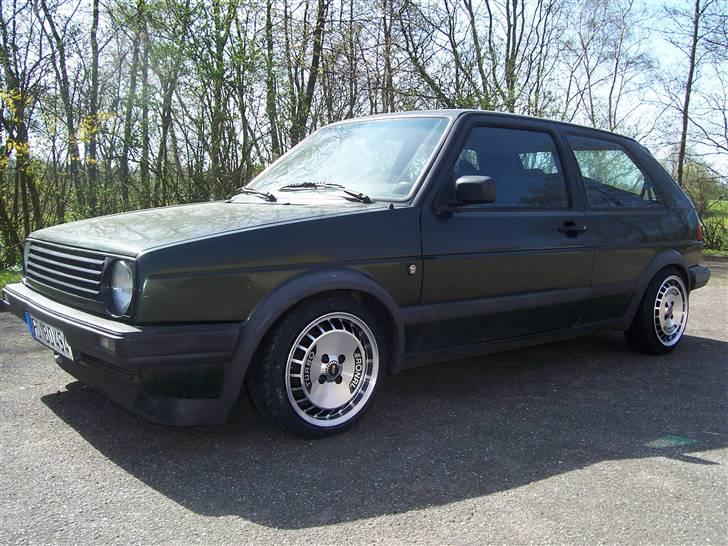 VW Golf 2 gt special - her med Ronal R10 og 165/50 dæk og 60mm sænkning billede 6