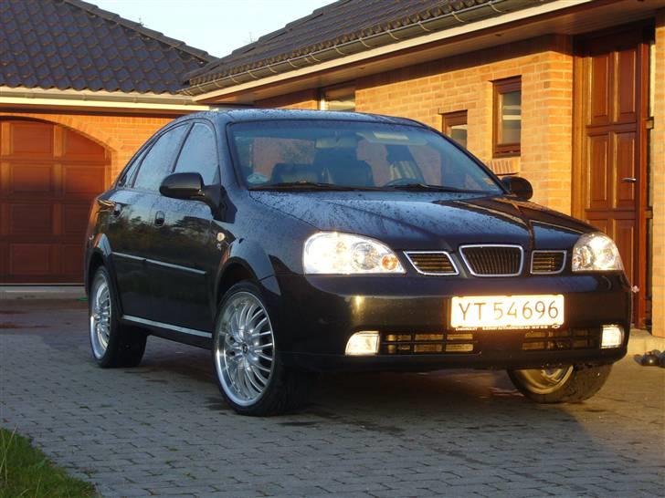 Daewoo Nubira (Byttet) - Så har hun fået 18" billede 1