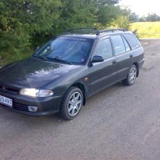 Mitsubishi lancer GLXI  "solgt"