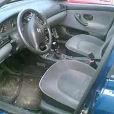 Peugeot 406 