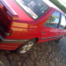 Peugeot 405 GR *SOLGT*