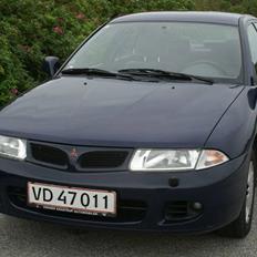 Mitsubishi Carisma 1.8 GLS **SOLGT**
