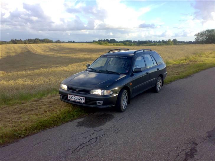 Mitsubishi lancer GLXI  "solgt" billede 2