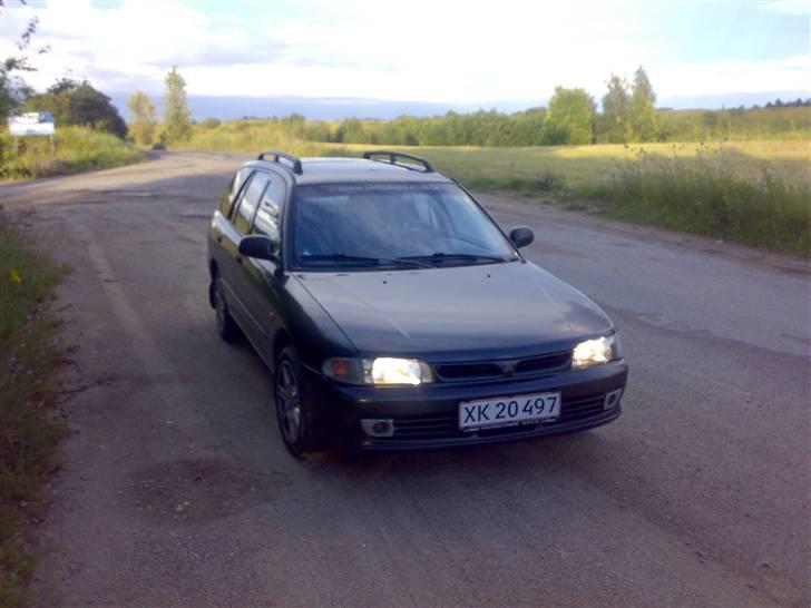 Mitsubishi lancer GLXI  "solgt" billede 7