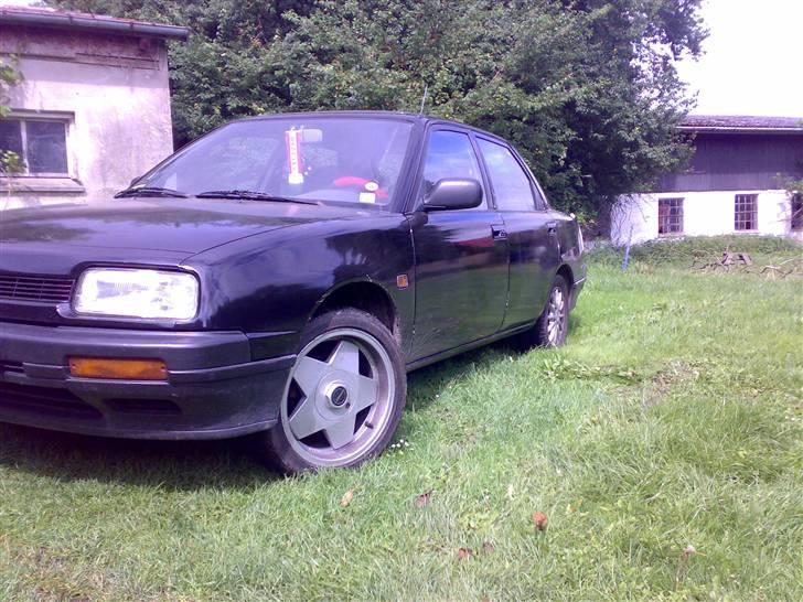 Daihatsu Applause solgt billede 3