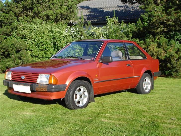 Ford Escort     Solgt billede 1