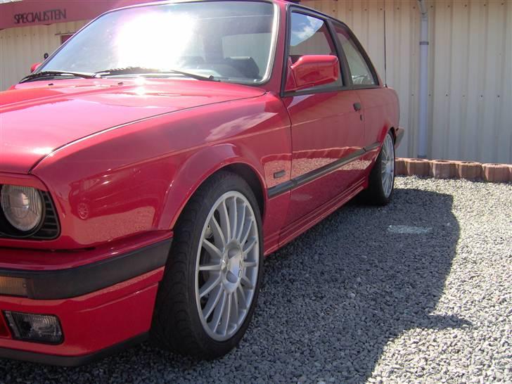 BMW e30 325 solgt/totalskadet billede 8
