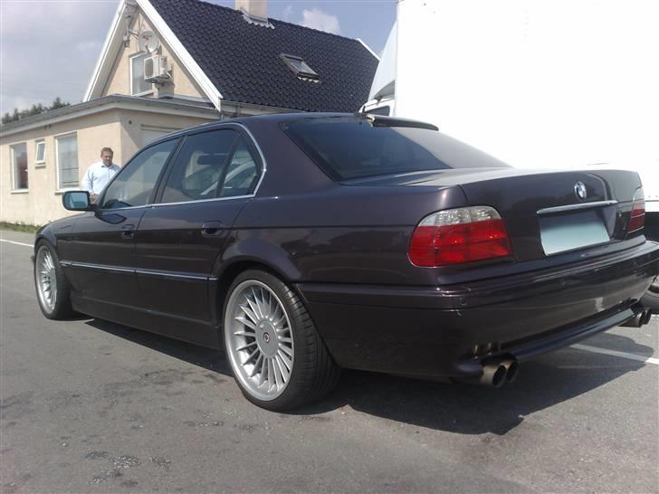 BMW 730 V8 billede 3
