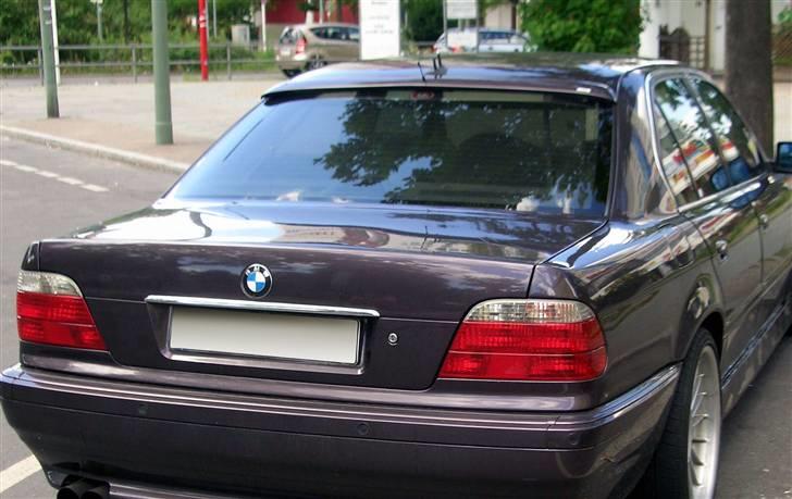 BMW 730 V8 billede 5