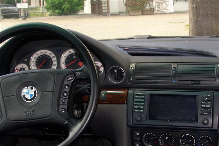 BMW 730 V8 billede 10