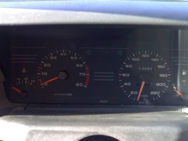 Peugeot 405 GR *SOLGT* billede 7