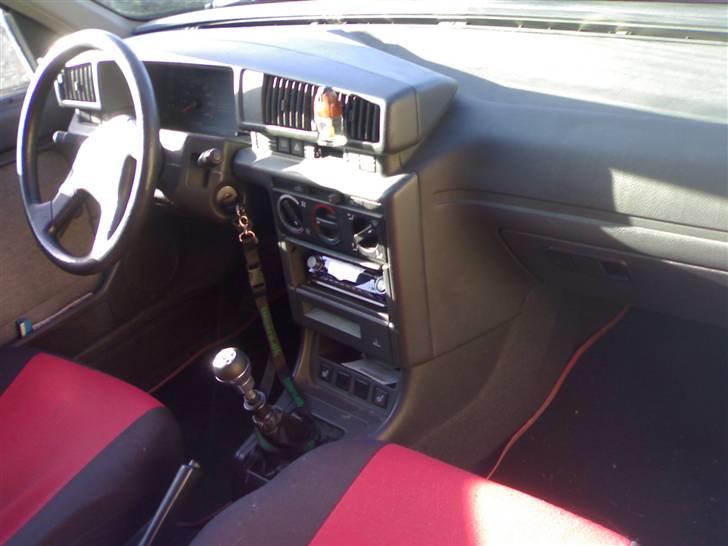 Peugeot 405 GR *SOLGT* billede 8