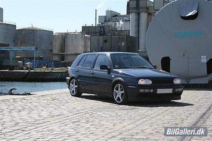 VW golf vr6 solgt billede 3