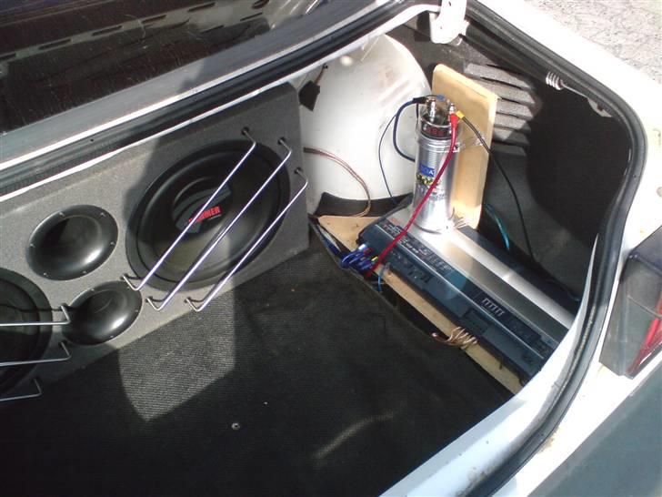 VW jetta solgt billede 8